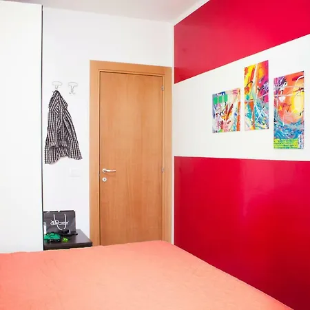 Con Piscina E Garage A 300 M Da E Centro *